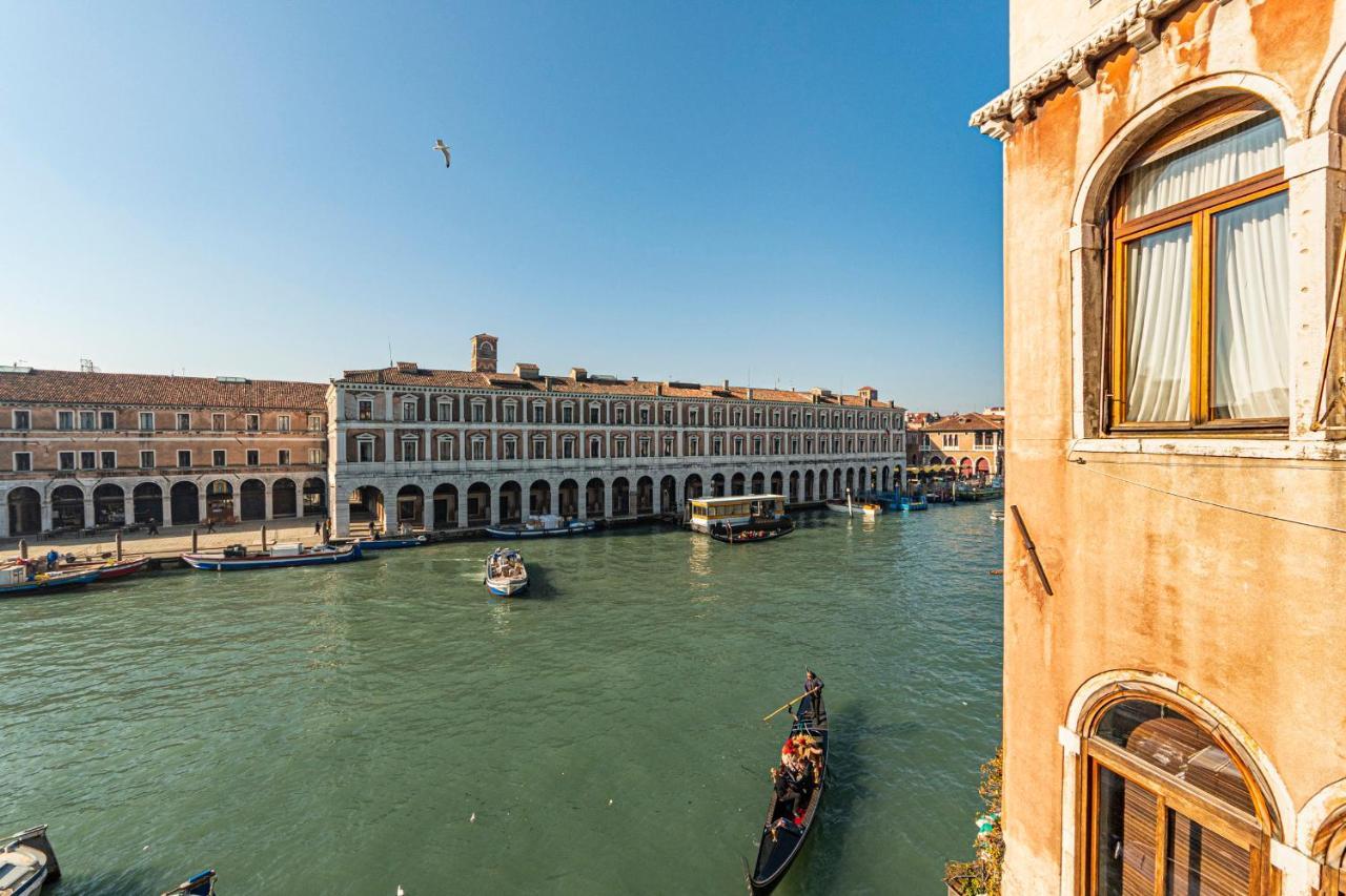 Ca' Pellegrini Luxury Grand Canal Venedig Exteriör bild